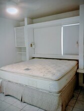 2831 Wiley St in Hollywood, FL - Foto de edificio - Building Photo