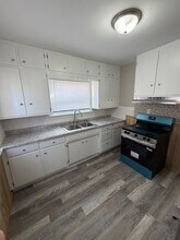 2413 17th St in Rock Island, IL - Building Photo - Building Photo