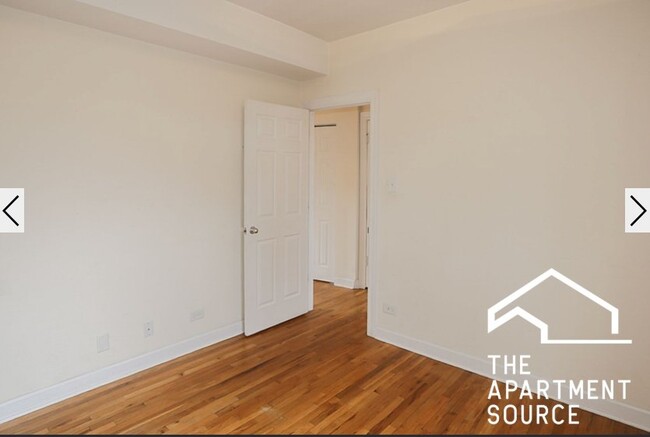 3529 N Broadway, Unit 3 in Chicago, IL - Foto de edificio - Building Photo