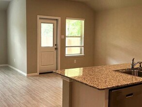 333 Wildrose Cir in Cleburne, TX - Building Photo - Building Photo