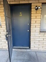 822 E Carol Ave in Phoenix, AZ - Building Photo