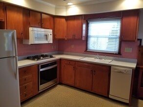 956 Meade Ave, Unit 1 in Scranton, PA - Foto de edificio - Building Photo
