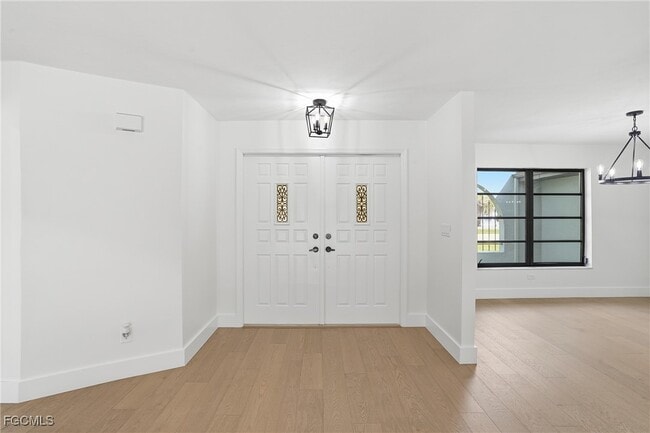 1914 SE 16th St in Cape Coral, FL - Building Photo - Building Photo