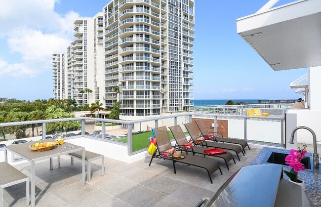 340 Balboa St in Hollywood, FL - Foto de edificio - Building Photo