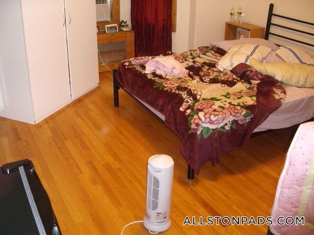 property at 6 Webley St