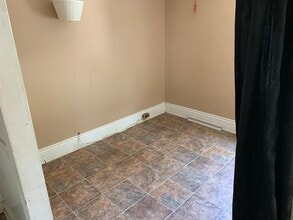 105 Euclid St in Battle Creek, MI - Building Photo - Building Photo