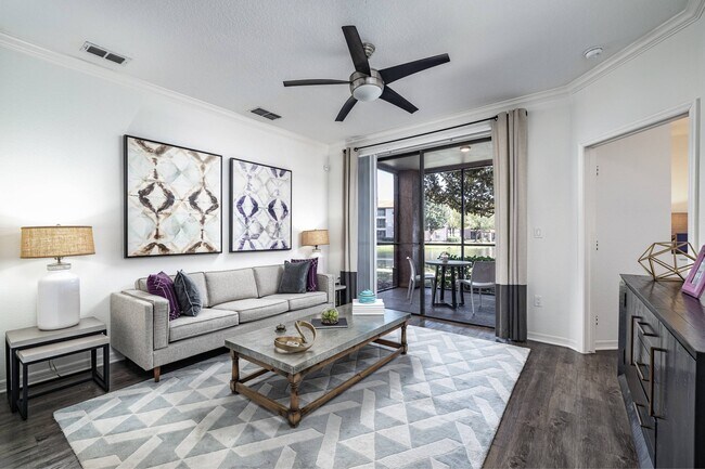 The Rexford at Waterford Lakes
