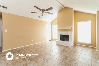 3708 Garden Springs Dr in Fort Worth, TX - Building Photo - Building Photo
