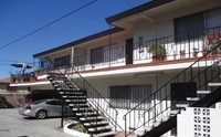 11413 Menlo Ave in Hawthorne, CA - Foto de edificio - Building Photo