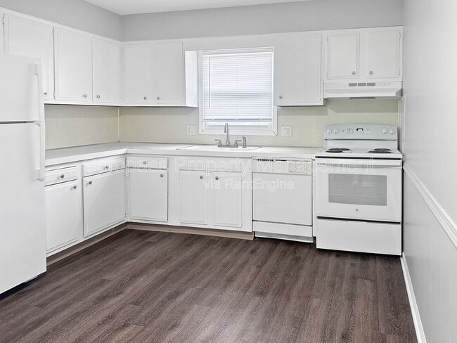 2071 Andrew St SE in Kentwood, MI - Building Photo - Building Photo