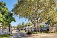 7611 Cambridge St photo'