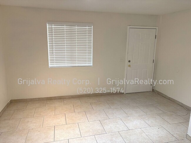 1245 E 25th St in Tucson, AZ - Building Photo - Building Photo