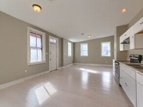 1004 N 3rd St in Harrisburg, PA - Foto de edificio - Building Photo