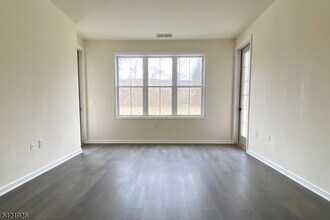 169 Tarrington Rd in Hamburg, NJ - Building Photo - Building Photo