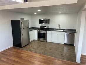 312 Lakau Pl in Kihei, HI - Foto de edificio - Building Photo