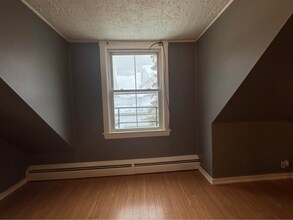 73 High St in Saco, ME - Building Photo - Building Photo