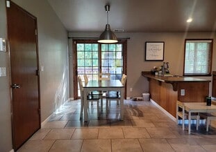 14622 Kestrel Pl NE in Poulsbo, WA - Building Photo - Building Photo