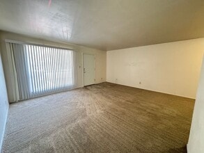 201 W Lincoln Ave in Copperas Cove, TX - Building Photo - Building Photo