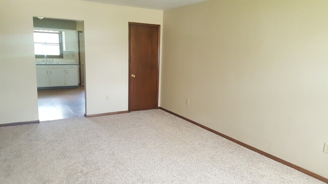 1505 Starview Dr in Cedar Falls, IA - Building Photo - Building Photo