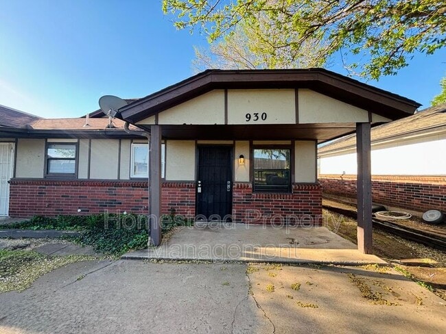 property at 930 SW 62nd St