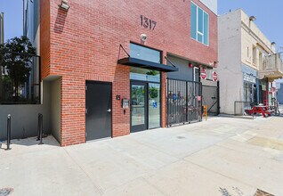 Orion 1317 Jefferson in Los Angeles, CA - Building Photo - Building Photo