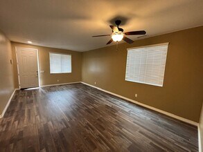 2684 Jade Tree St in Imperial, CA - Building Photo - Building Photo