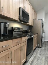 620 W Utica St in Sellersburg, IN - Building Photo - Building Photo
