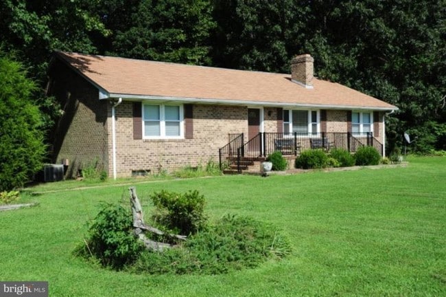 property at 19146 Poplar Hill Ln