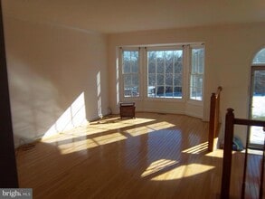 20320 Cedarhurst Way in Germantown, MD - Building Photo - Building Photo
