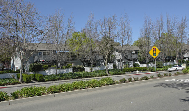 Gardens in San Ramon, CA - Foto de edificio - Building Photo