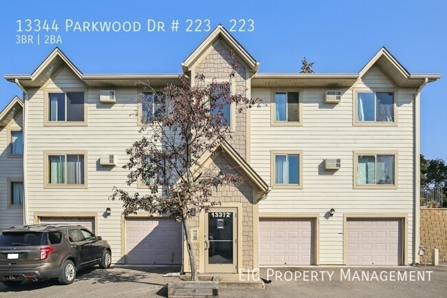 property at 13344 Parkwood Dr