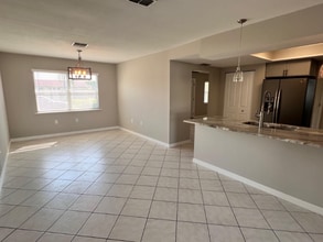 4317 Chipmunk Dr in New Port Richey, FL - Foto de edificio - Building Photo