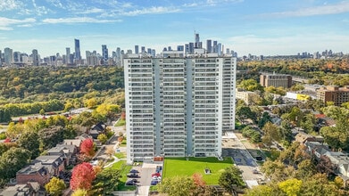 Montcrest Apartments A&B in Toronto, ON - Building Photo - Building Photo