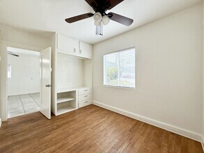 408 Civic Center Dr in Oceanside, CA - Building Photo - Building Photo