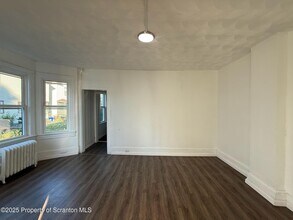 216 14th Ave in Scranton, PA - Building Photo - Building Photo