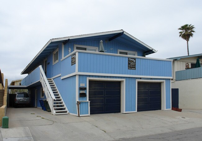 1159-1161 Montauk Ln in Ventura, CA - Building Photo - Building Photo