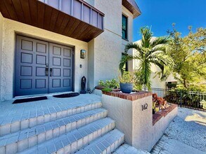 162 E Davis Blvd in Tampa, FL - Building Photo - Building Photo