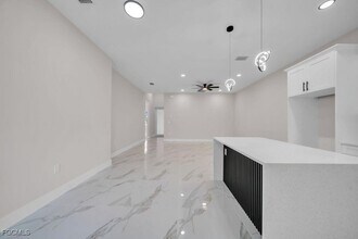 734 Jack Ave S in Lehigh Acres, FL - Foto de edificio - Building Photo