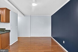 1364 Constitution Ave NE in Washington, DC - Foto de edificio - Building Photo