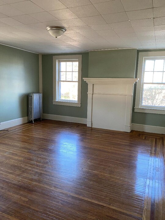 432 W Main St in Bloomsburg, PA - Building Photo