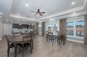 The Cottages at Baynes Creek - 55+ Community in Greensboro, GA - Foto de edificio - Lobby