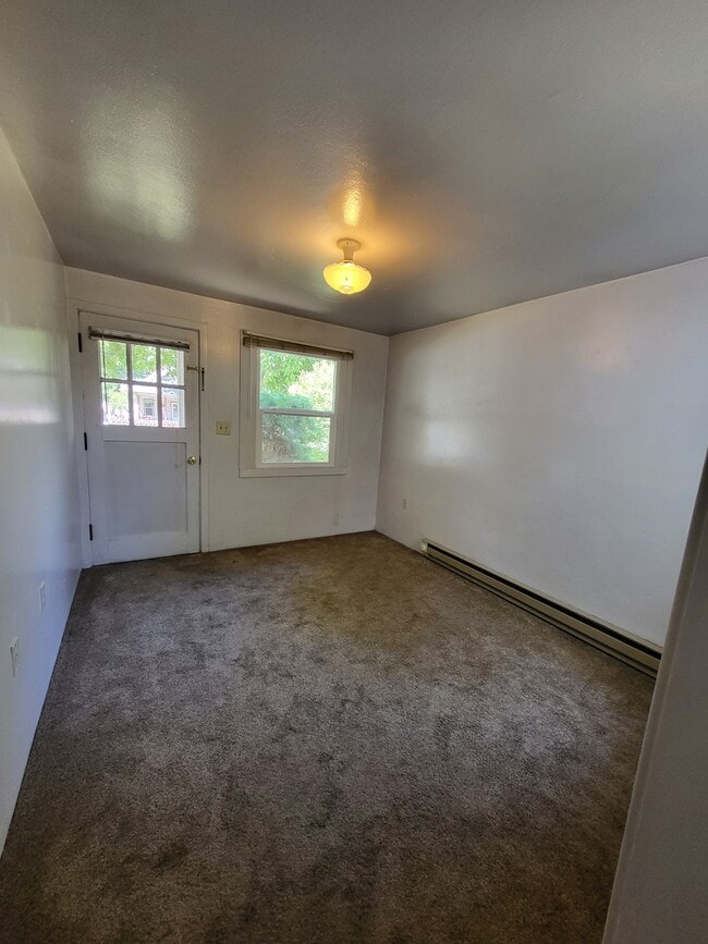 302 1st Ave, Unit 1 in Lewiston, ID - Building Photo - Building Photo