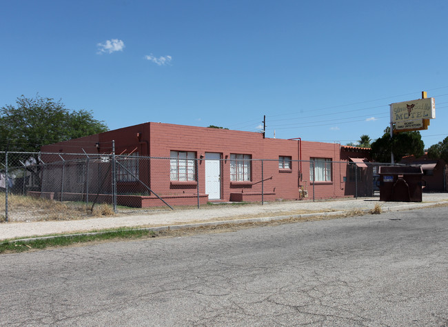 Silver Saddle in Tucson, AZ - Foto de edificio - Building Photo