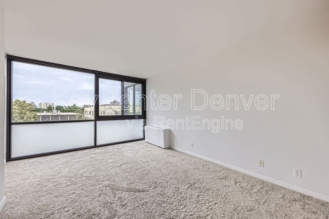 1050 Corona St in Denver, CO - Building Photo - Building Photo