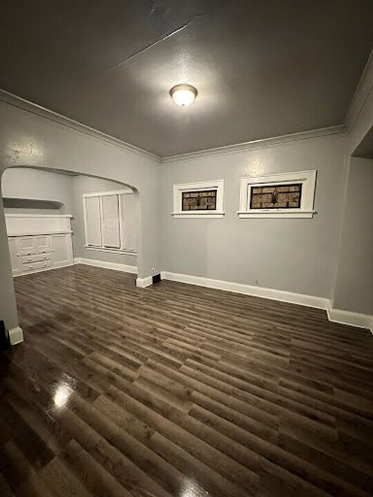 1574 S Union St in Milwaukee, WI - Building Photo
