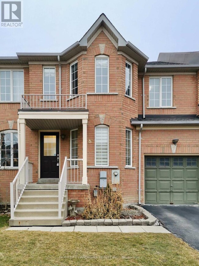 87 Waterton Crescent