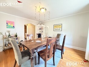 96 Undine Rd in Boston, MA - Foto de edificio - Building Photo