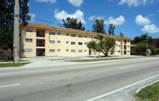 2605 NW 135th St Apartments