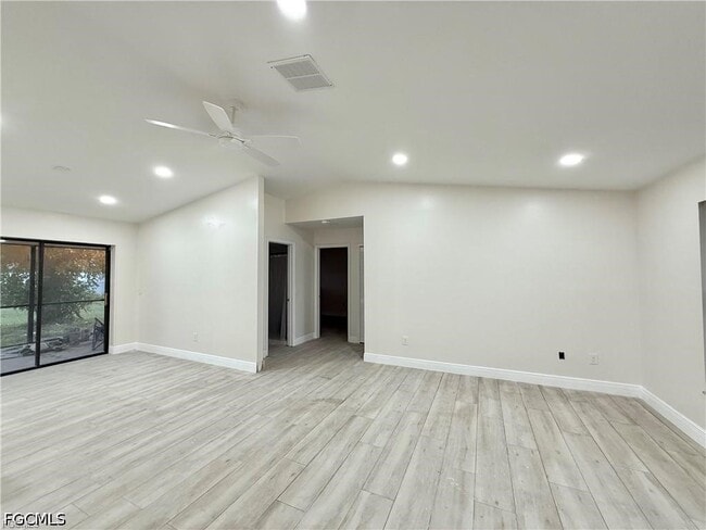1420 SE 19th St in Cape Coral, FL - Building Photo - Building Photo