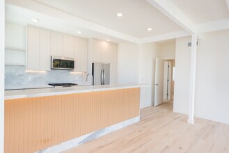 7277 Birdview Ave, Unit Birdview in Malibu, CA - Foto de edificio - Building Photo